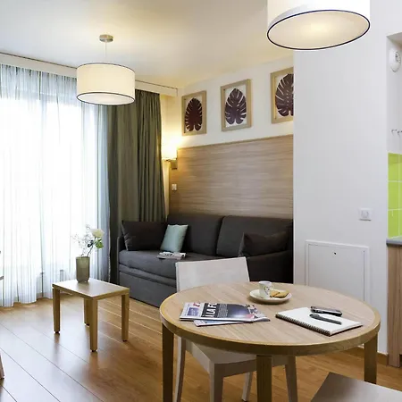 Aparthotel Adagio Paris Vincennes-2